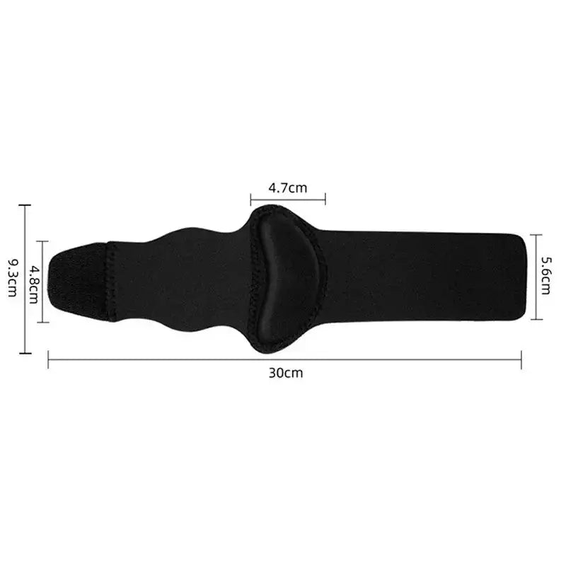 Black orthopedic arch support pad with dimensions, designed for flat foot correction and cushioning.