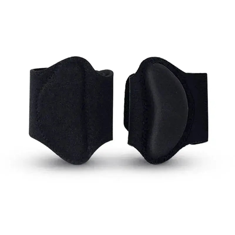 1Pair black arch support pads designed for flat foot correction and plantar fasciitis pain relief.