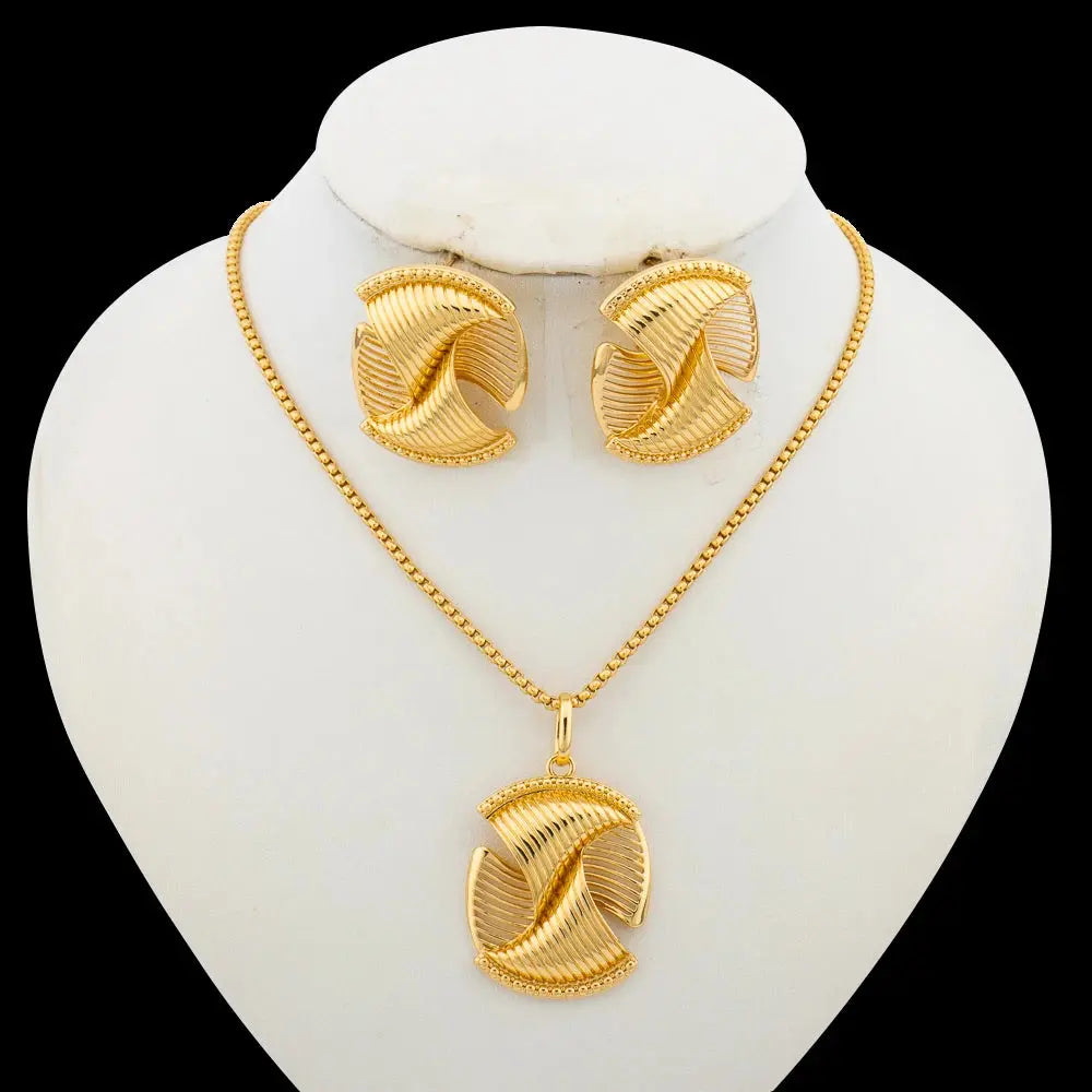 Dubai Earrings and Pendant Necklace Jewelry Set for Party African Clip Earrings and Necklace Gold Plated Jewelry Set Accessories Bantout.prod