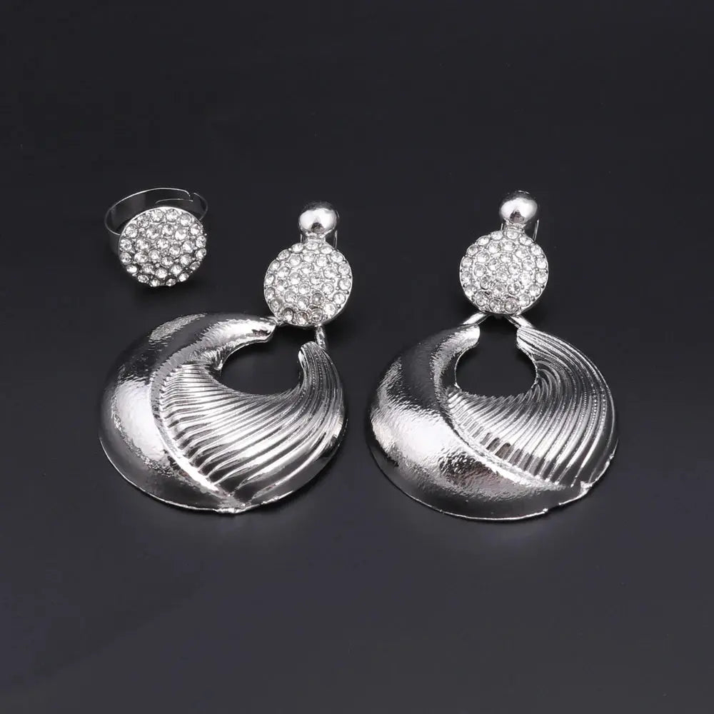 Dubai Jewelry Set For Women Silver Plated Luxury Necklace Earrings Bracelet And Ring Set Jewelry For Wedding Party Trending Bantout.prod