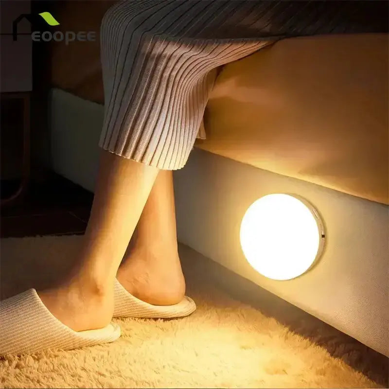 Veilleuse LED rechargeable par USB, détecteur de mouvement, appliquée au mur, éclairage doux près d&