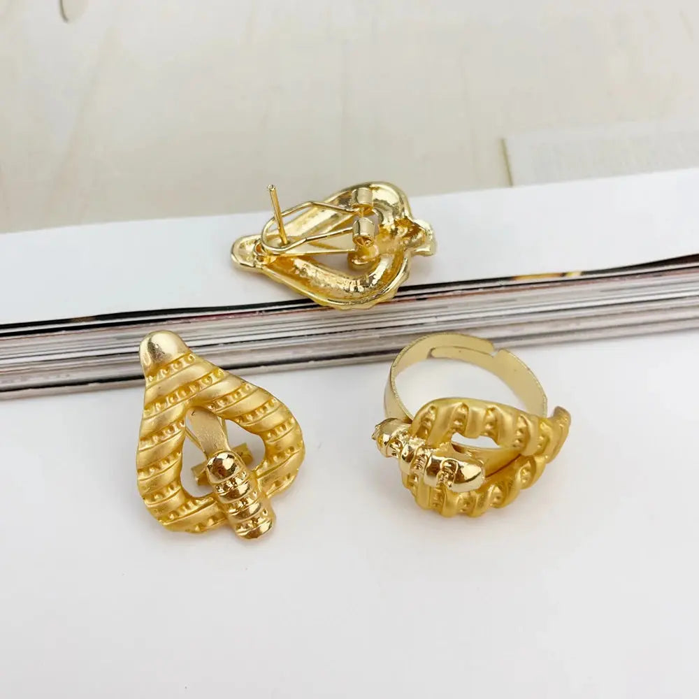 Yuminglai Unique Jewelry Classic Simple African Fashion Jewelry for Women FHK19949 Bantout.prod