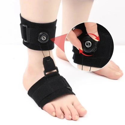 Adjustable plantar fasciitis foot splint with swivel button for personalized fit and comfort.