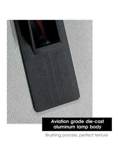 Aviation grade die-cast aluminum lamp body showcasing the brushing process and perfect texture.