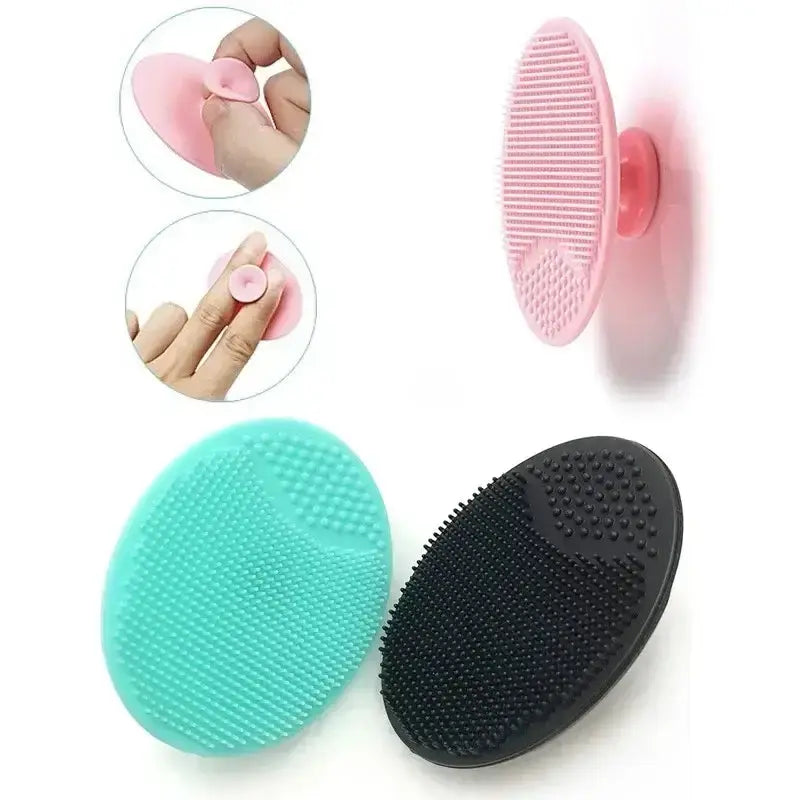 Brosse nettoyante en silicone pour le visage, outil de gommage et nettoyage des pores, design ergonomique.
