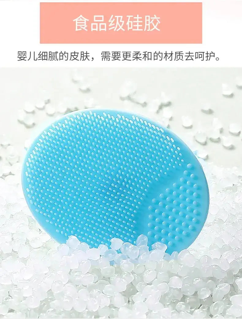 Brosse nettoyante en silicone pour le visage, idéale pour un gommage en douceur et nettoyage des pores.